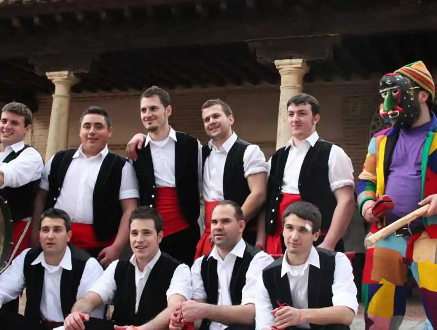 Fiestas y Tradiciones